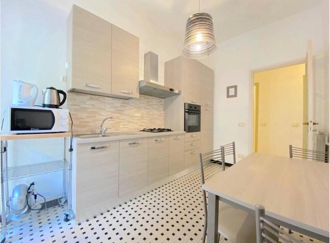 La Casa Di Claudia Apartment Генуа Екстериор снимка
