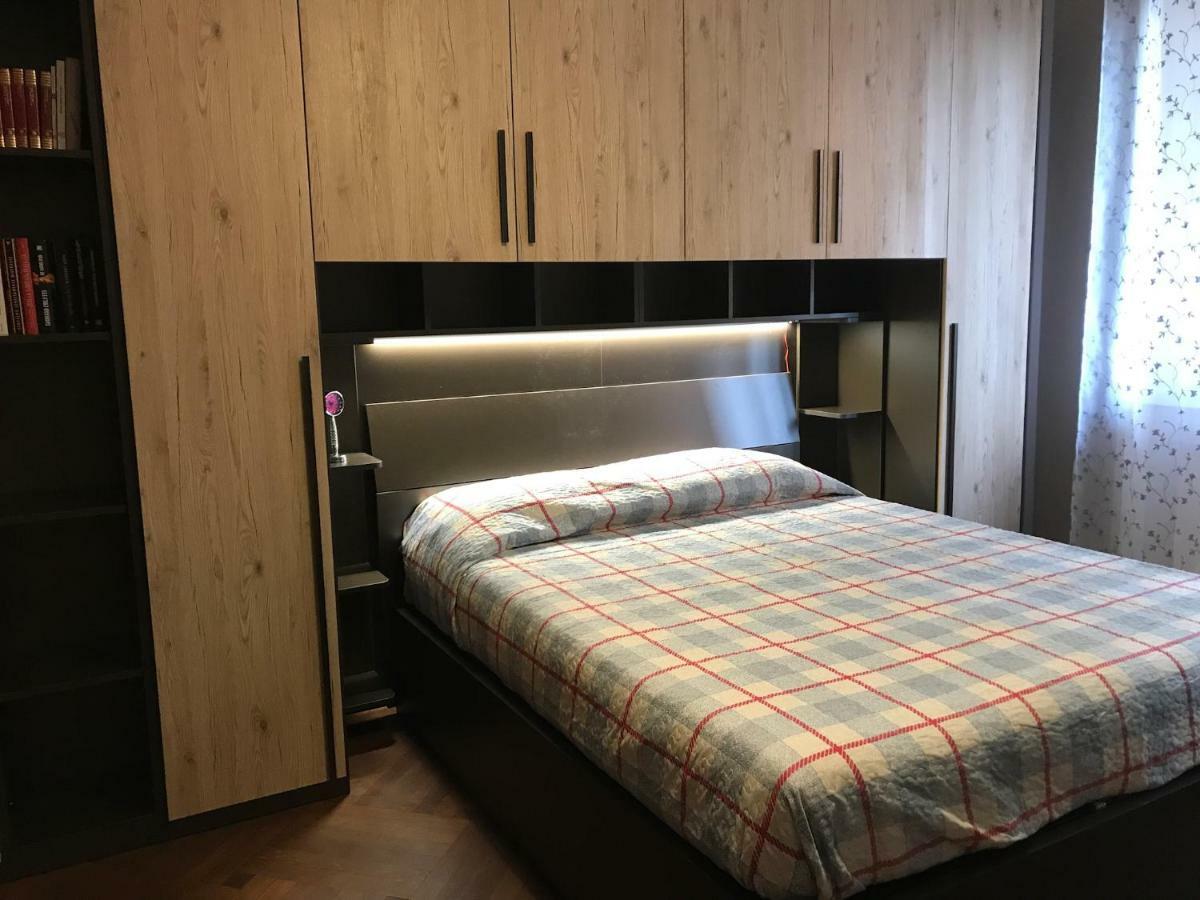 La Casa Di Claudia Apartment Генуа Екстериор снимка